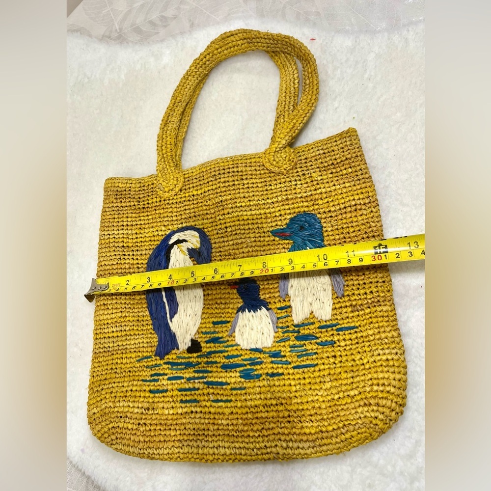 Handmade Raffia Crochet Shoulder Bag Penguin Embroidered Tote - Picture 7 of 11